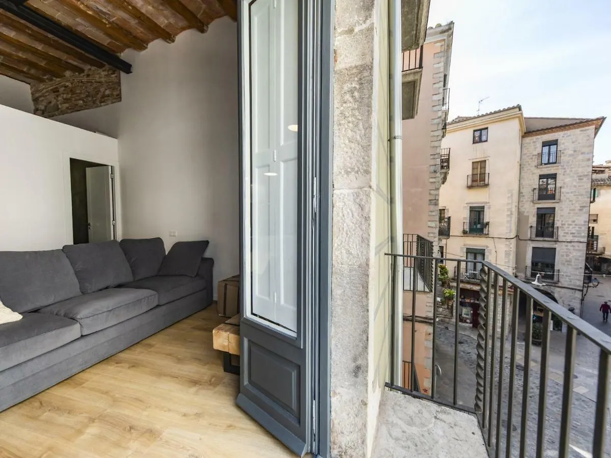Bravissimo Bali, Beautiful 2 Bedroom Apartment Girona 0*,