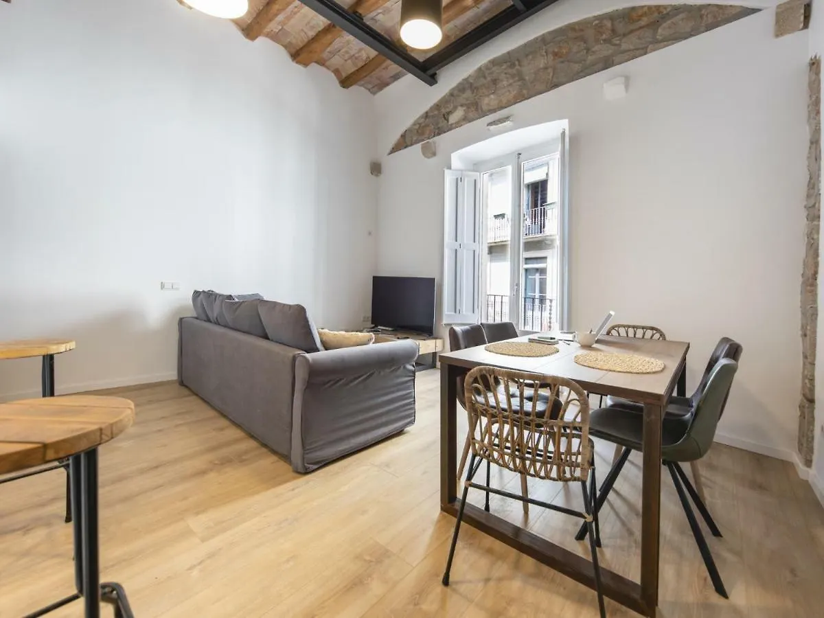 Bravissimo Bali, Beautiful 2 Bedroom Apartment Girona