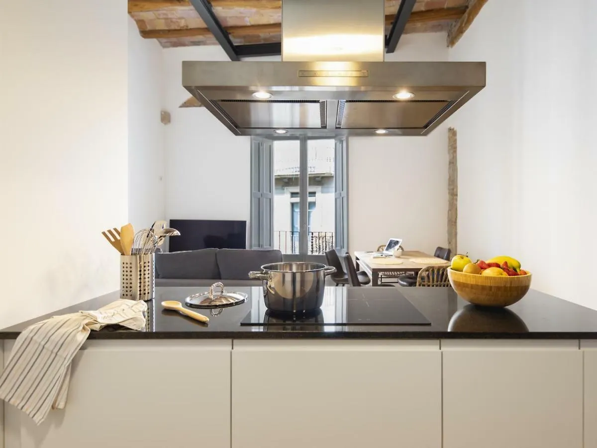 Bravissimo Bali, Beautiful 2 Bedroom Apartment Girona 0*,
