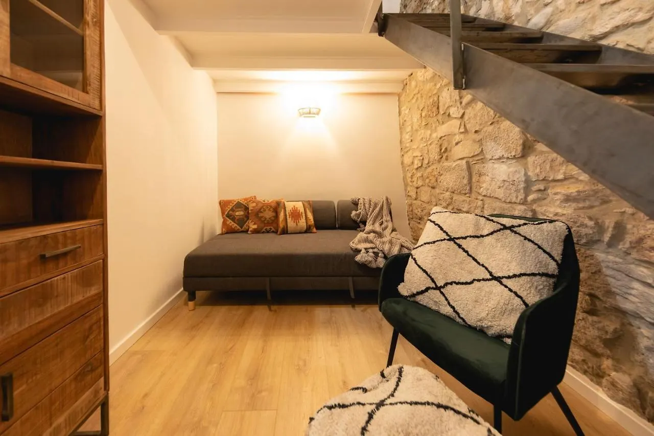 Bravissimo Bali, Beautiful 2 Bedroom Apartment Girona 0*,  Spain